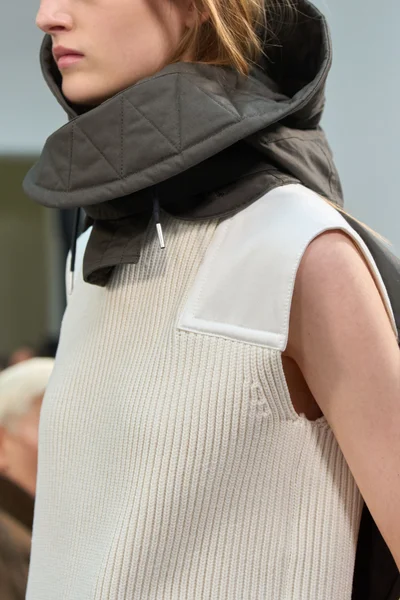 Look 62